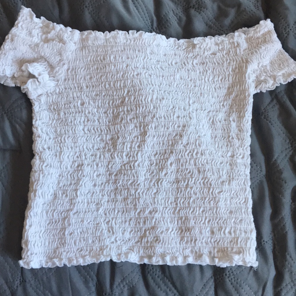 White scrunched off the shoulder crop top